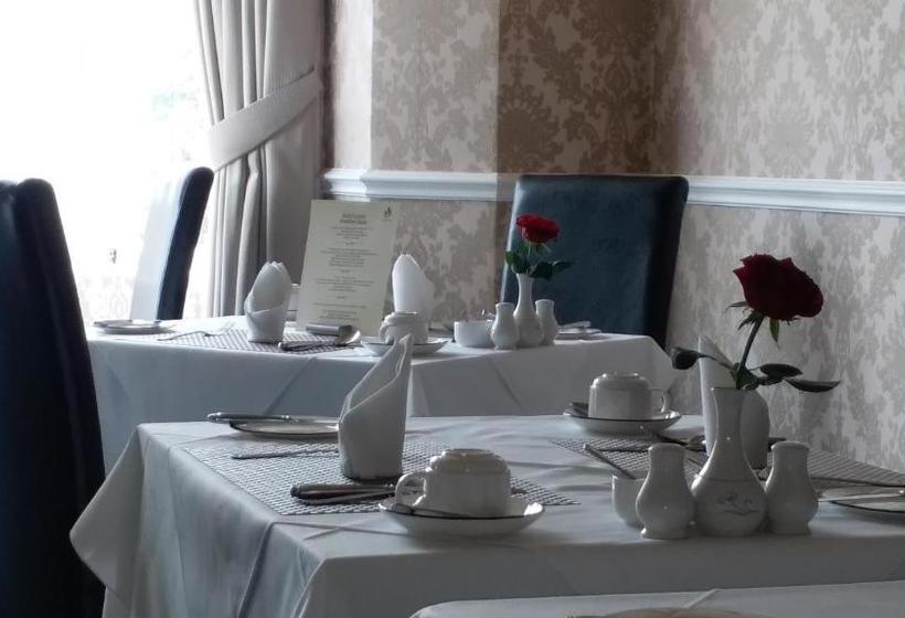 펜션 Bryn Derwen With Private Car Park