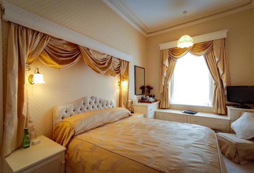 펜션 Bryn Derwen With Private Car Park