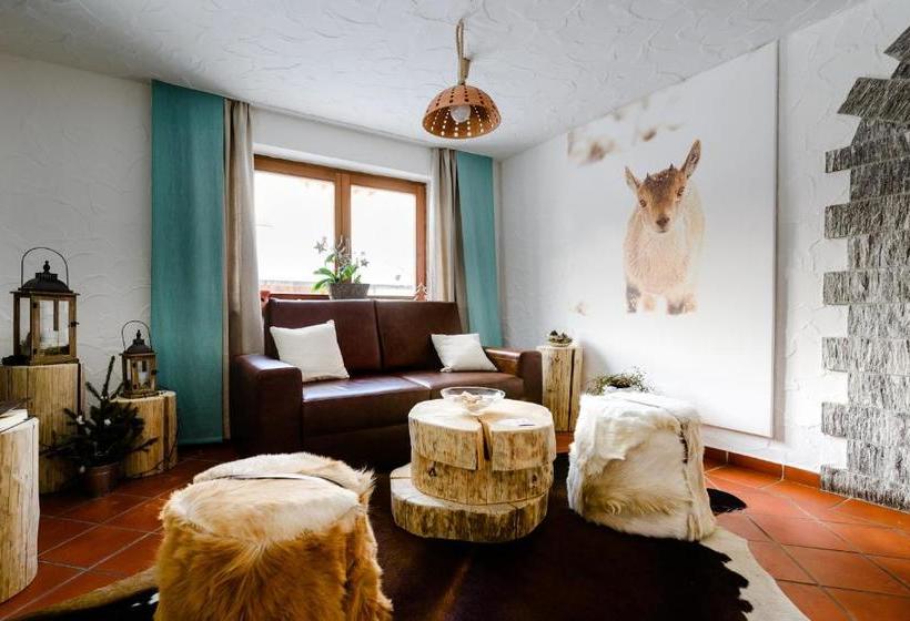 ペンション Garni Stefani