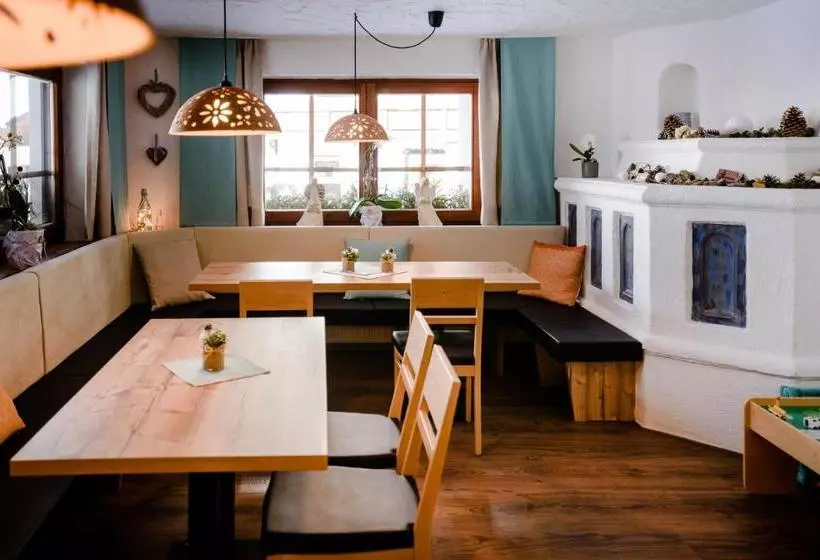 ペンション Garni Stefani