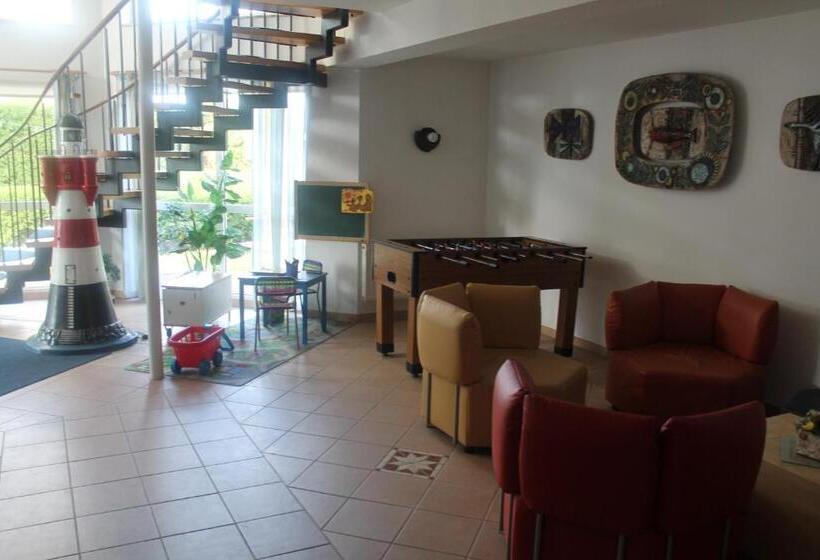 פנסיון Gasthof Breeger Bodden