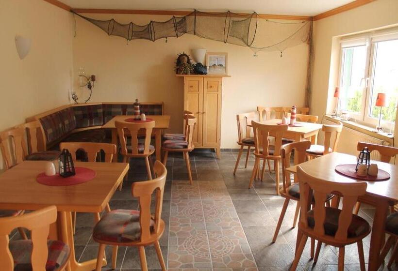 פנסיון Gasthof Breeger Bodden