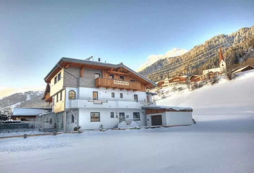 پانسیون Gästehaus Alpina