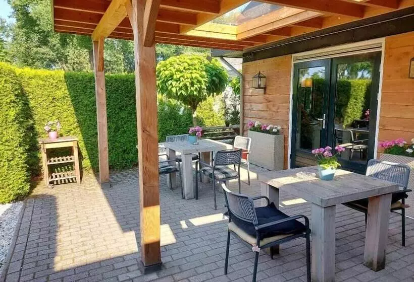 ペンション Guesthouse Lazey