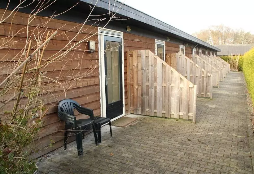 ペンション Guesthouse Lazey