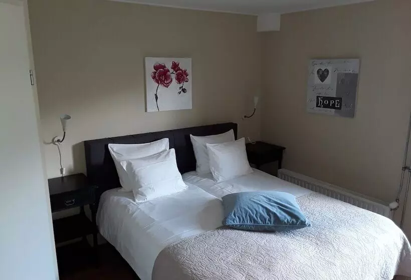 ペンション Guesthouse Lazey