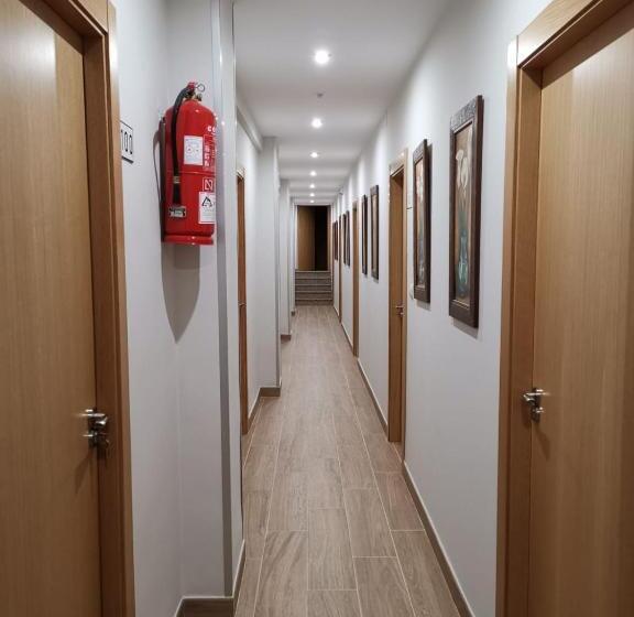 膳宿费 Hostal El Sevillano