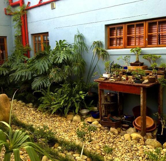 פנסיון House Of House Guest House