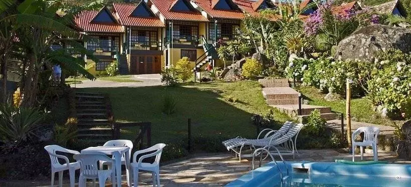 ペンション Pousada Do Taxo