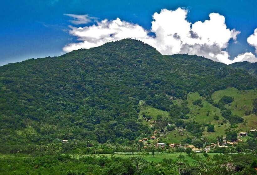 پانسیون Pousada Do Taxo