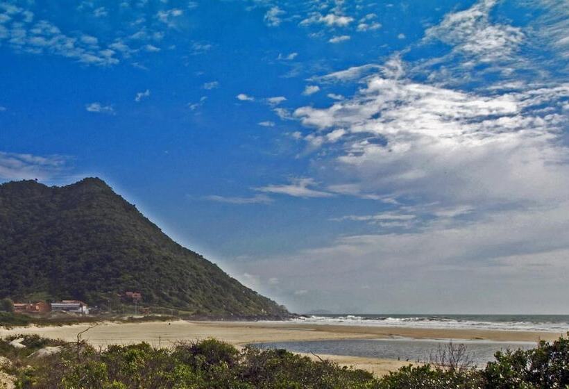 پانسیون Pousada Do Taxo