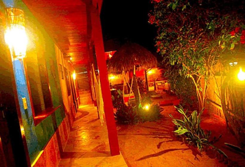 Pension (Hôtel basse catégorie) Pousada Ibiscus