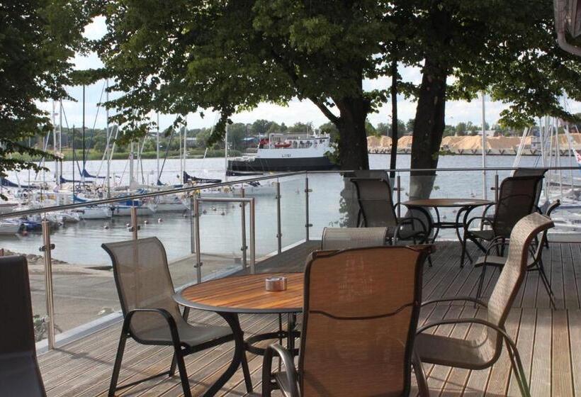 پانسیون Pärnu Jahtklubi Külalistemaja