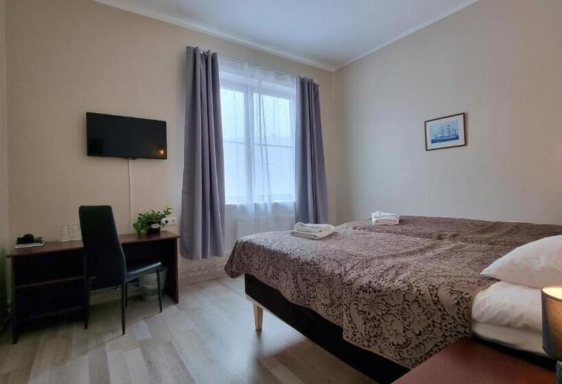 پانسیون Pärnu Jahtklubi Külalistemaja