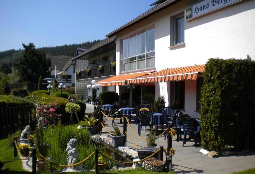 Pension Haus Berghof