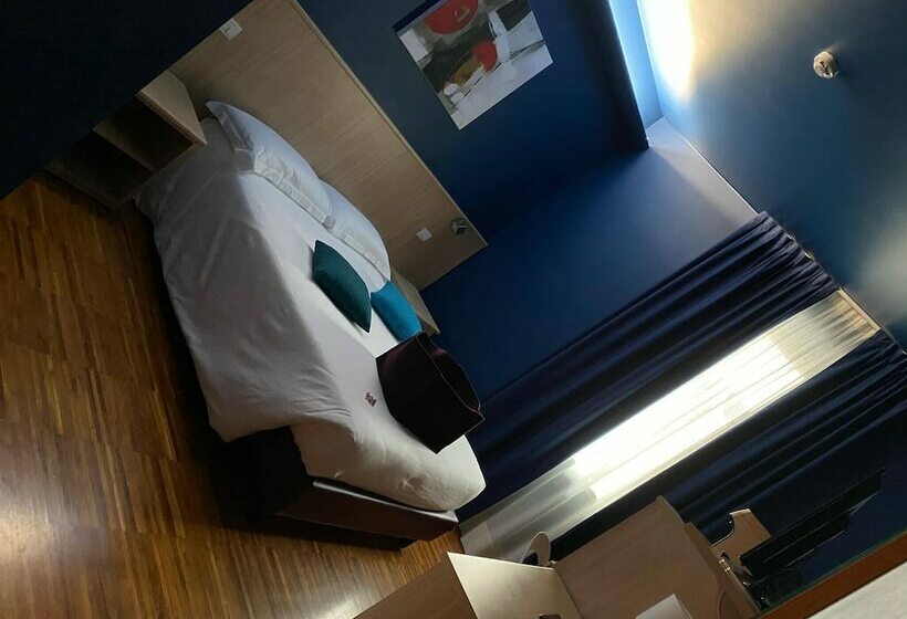 هتل Albergo Residenza Al Teatro