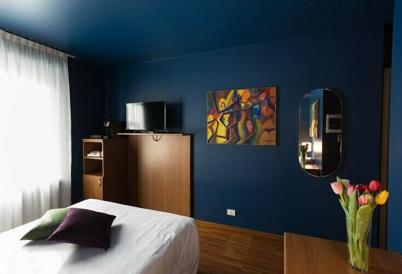 هتل Albergo Residenza Al Teatro