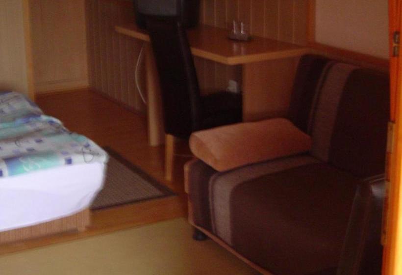 פנסיון Lunczer Vendégház