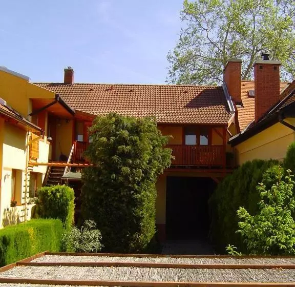 Majatalo Lunczer Vendégház