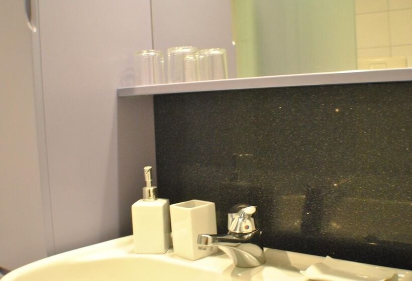 بنسيون Alma Clara B&b