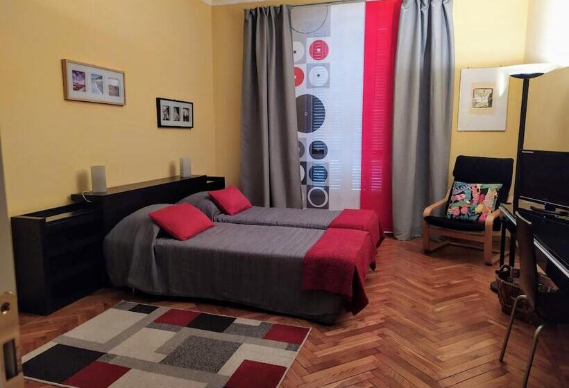 بنسيون Alma Clara B&b