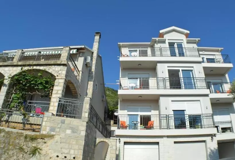 پانسیون Apartments Mm