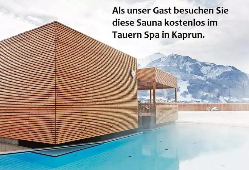 Majatalo Die Dorfvilla   Includes Tauern Spa Kaprun Wellness Access 13 Km Away