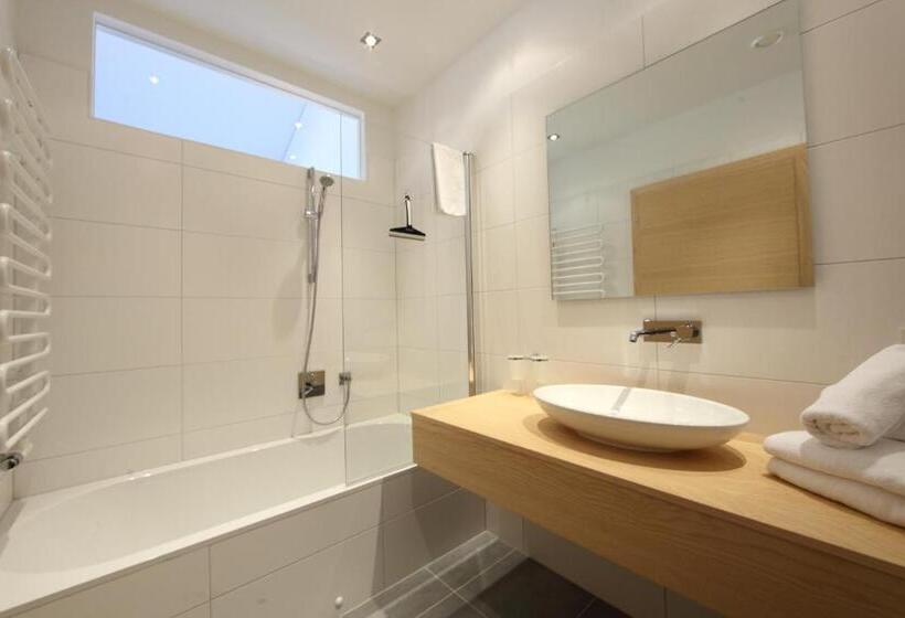 膳宿费 Die Dorfvilla