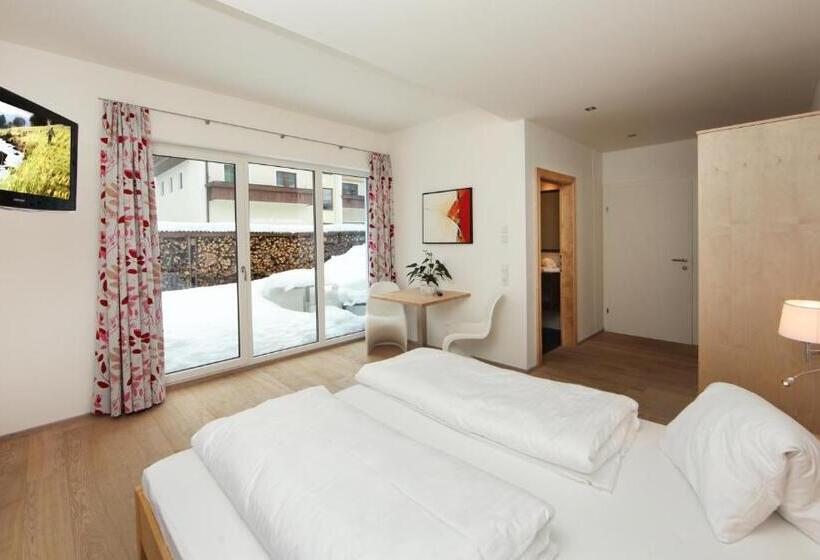 膳宿费 Die Dorfvilla