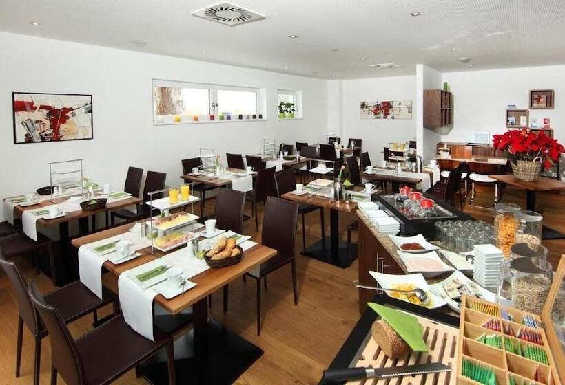 膳宿费 Die Dorfvilla