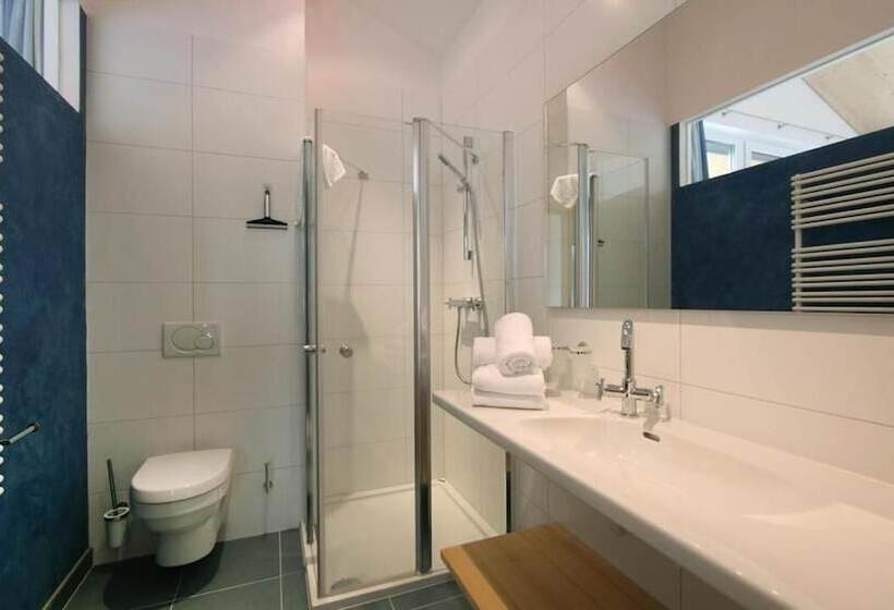 膳宿费 Die Dorfvilla