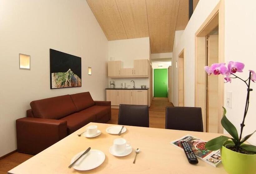 膳宿费 Die Dorfvilla