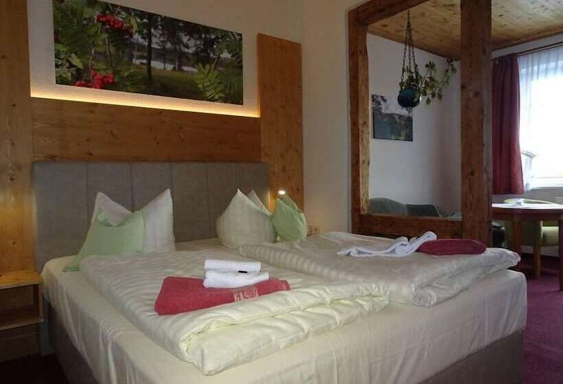 פנסיון Gasthaus Kobär