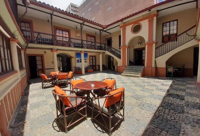 پانسیون Hostal Republica