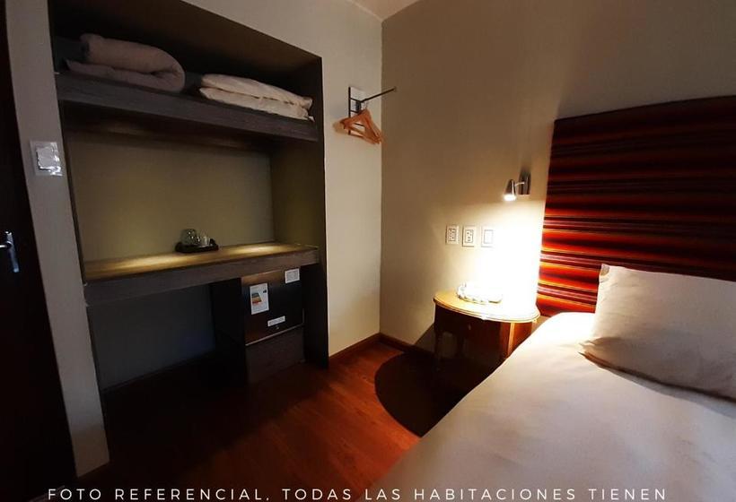 پانسیون Hostal Republica