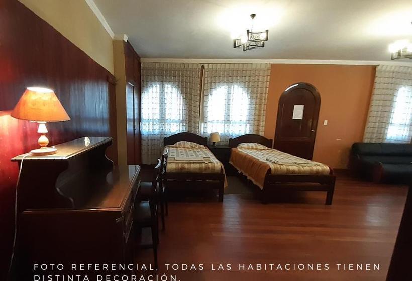 پانسیون Hostal Republica