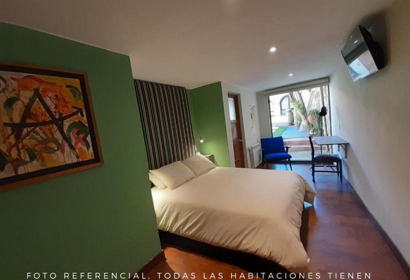 پانسیون Hostal Republica