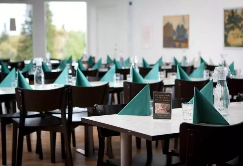 Majatalo Karlskoga Folkhögskola Vandrarhem Udden