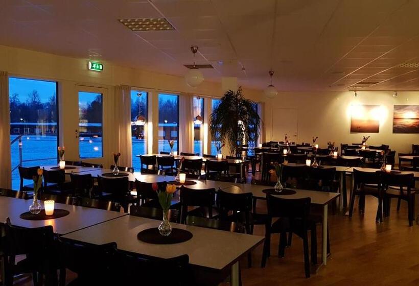 پانسیون Karlskoga Folkhögskola Vandrarhem Udden