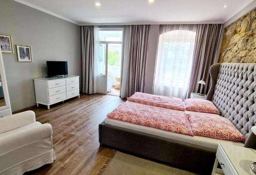 بنسيون Penzion Valkoun Lilienfeld