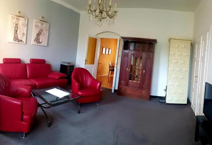 بنسيون Penzion Valkoun Lilienfeld