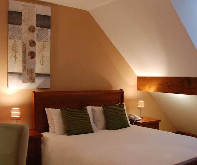 膳宿费 The Port House