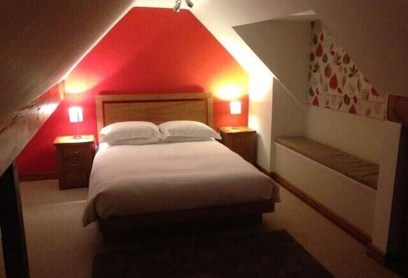 膳宿费 The Port House