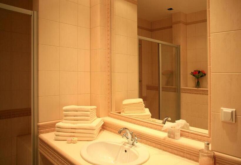 Slunecni Lazne Apartments