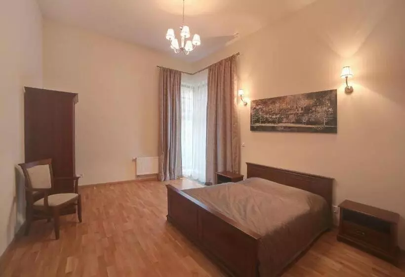 Slunecni Lazne Apartments