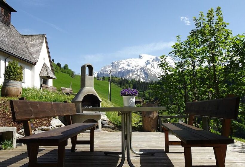 הוסטל Gasthaus Schwand