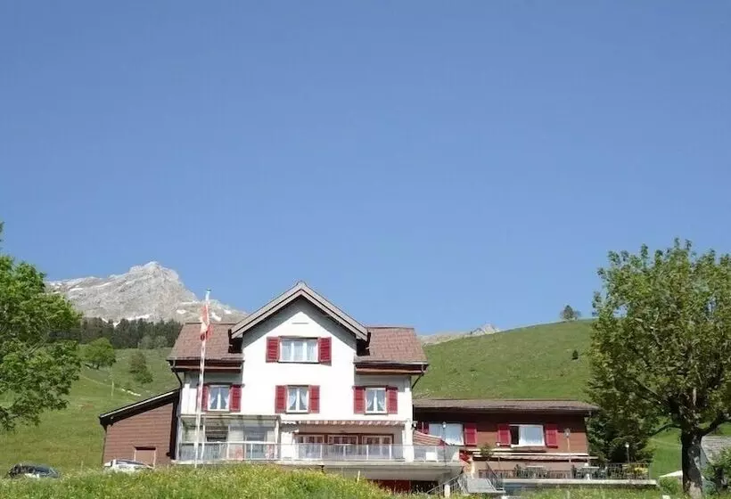 ユースホステル Gasthaus Schwand