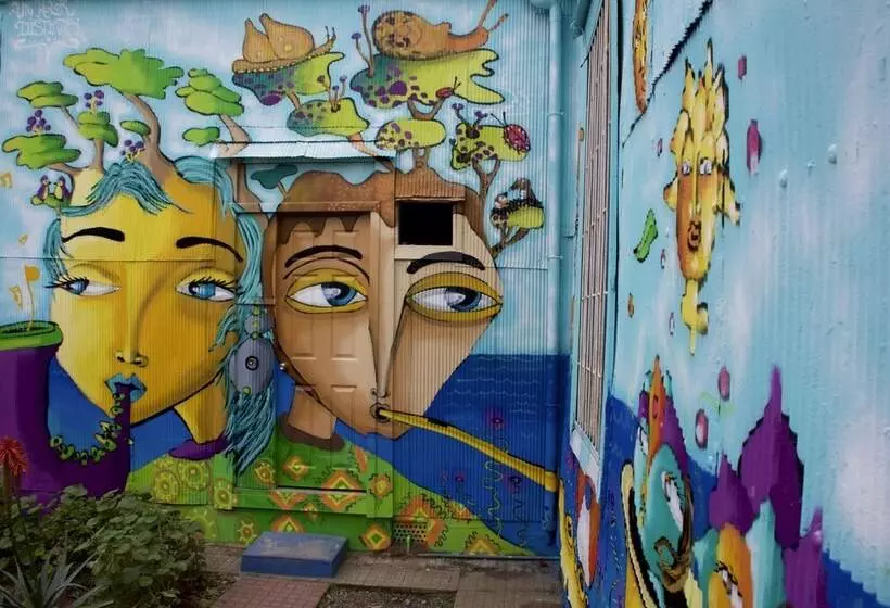 هاستل Hostal Maison De La Mer