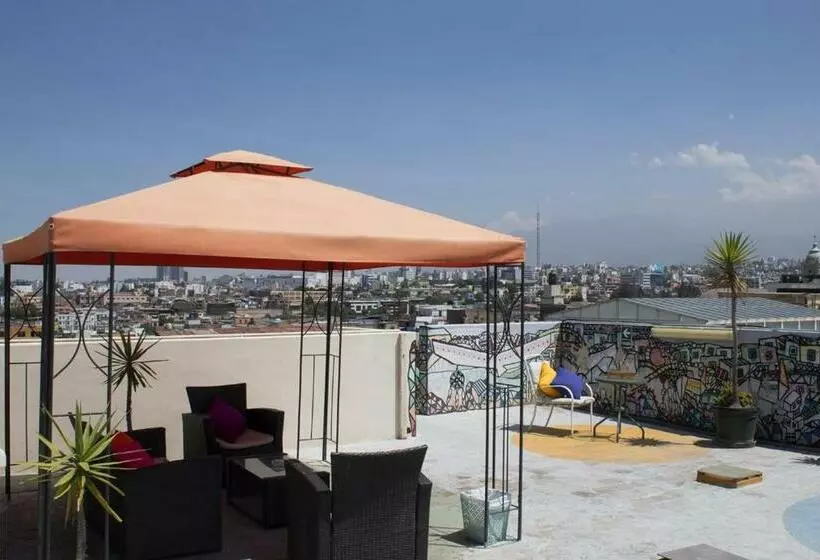 هاستل Los Andes Bed & Breakfast