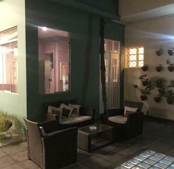 ユースホステル Los Andes Bed & Breakfast